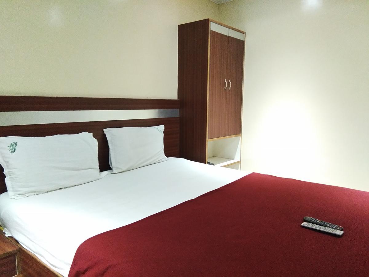 Hotel Adarsh Residency Tirupati Eksteriør bilde